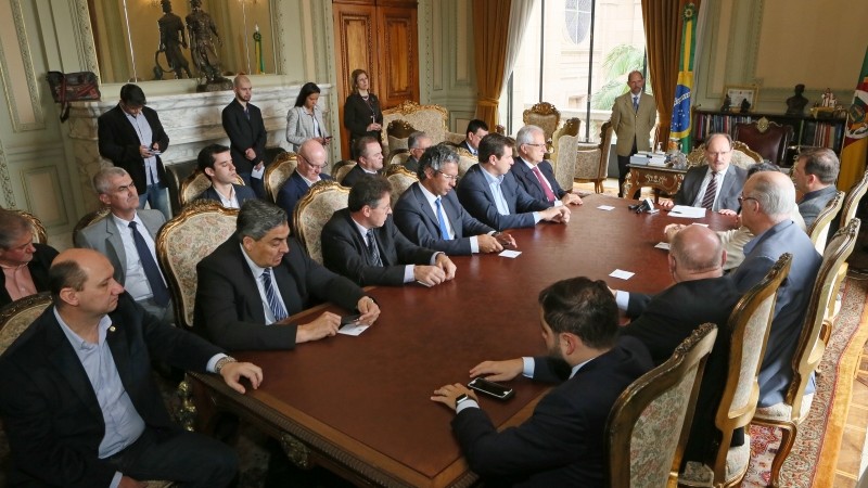 REUNIÃO PALÁCIO