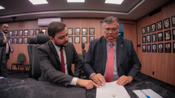 Vice-governador Gabriel Souza cumpre agenda em Brasília, no Ministério da Justiça.