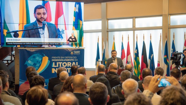 Ato de Instalação da Frente Parlamentar em Defesa do Desenvolvimento do Litoral Norte 001