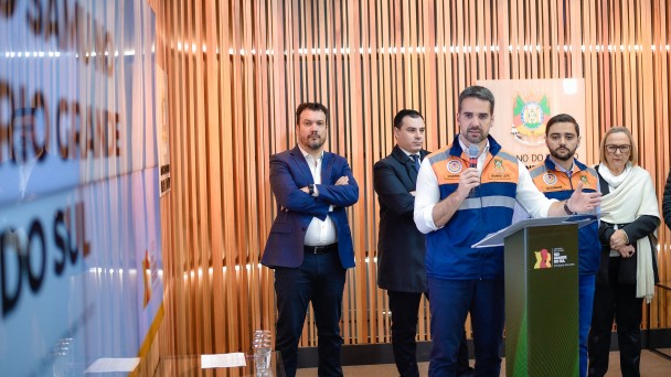 Governador e Vice-governador concedem coletiva sobre o SAMU e atualizam as situações das cidades atingidas por temporais