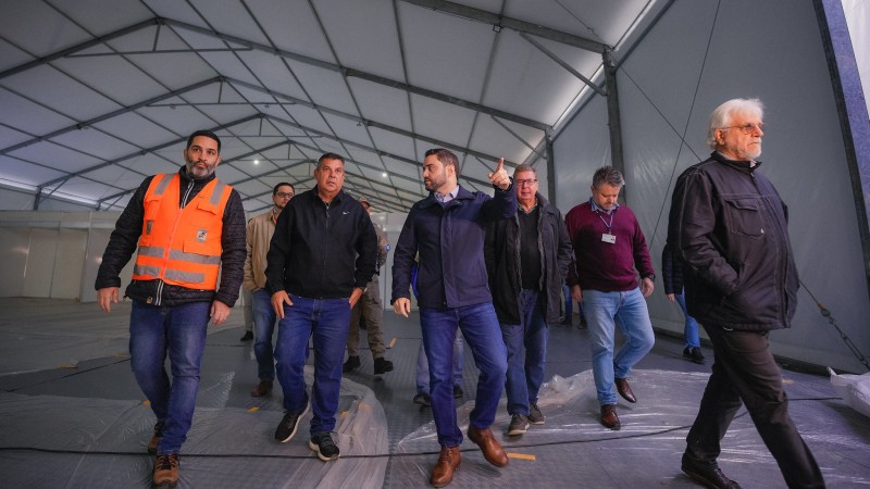 Na capital, vice governador visita Centro Humanitário de Acolhimento, que já está com 60% das obras concluídas