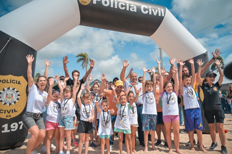 A mini-rústica, promovida pela Polícia Civil, foi uma das atrações
