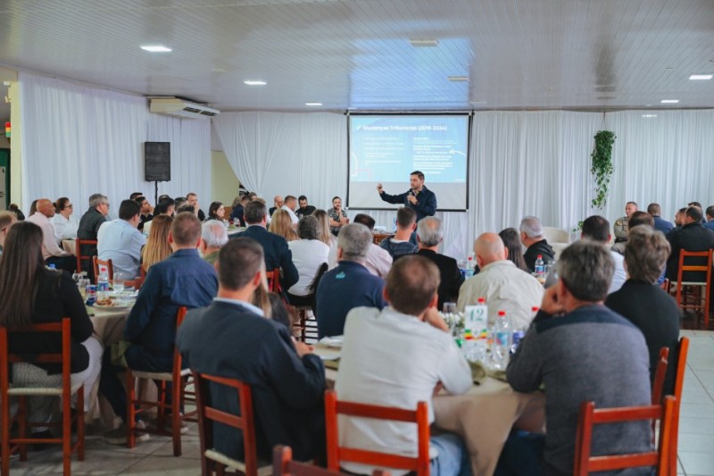 Palestra do vice governador em Rolante